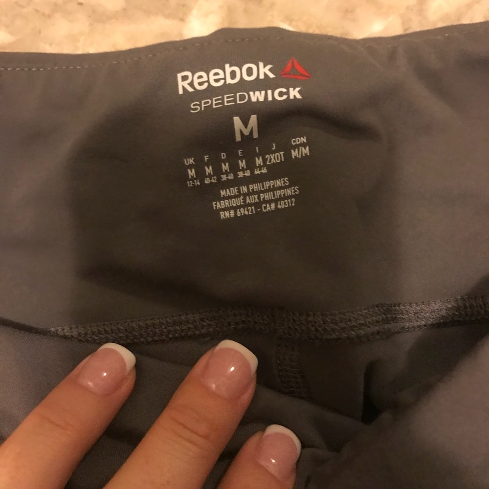 Athletic pants - Picture 4 of 4